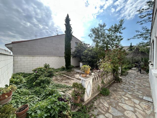 Casa - Chalet en venta en Cascante de 200 m2 photo 0