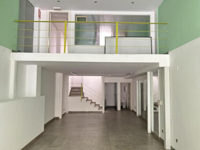 Local en alquiler en Tudela de 128 m2 photo 0