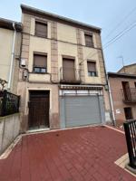 Casa - Chalet en venta en Milagro de 225 m2 photo 0