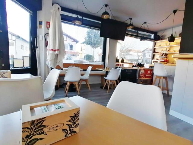 Local en alquiler en Irun de 61 m2 photo 0