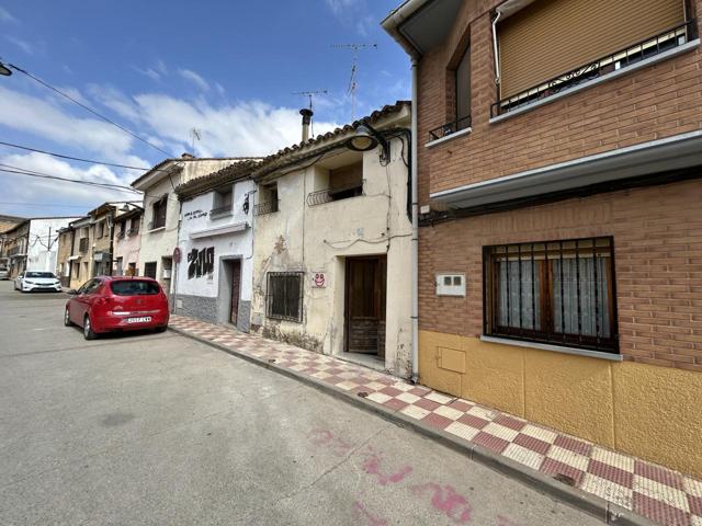 Casa De Pueblo en venta en Cadreita de 136 m2 photo 0