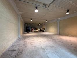 Nave industrial-comercial en Irun photo 0