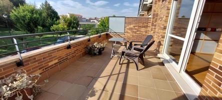 Adosado en venta en Murchante de 232 m2 photo 0