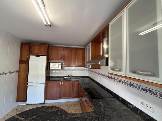 ZONA QUEILES photo 0