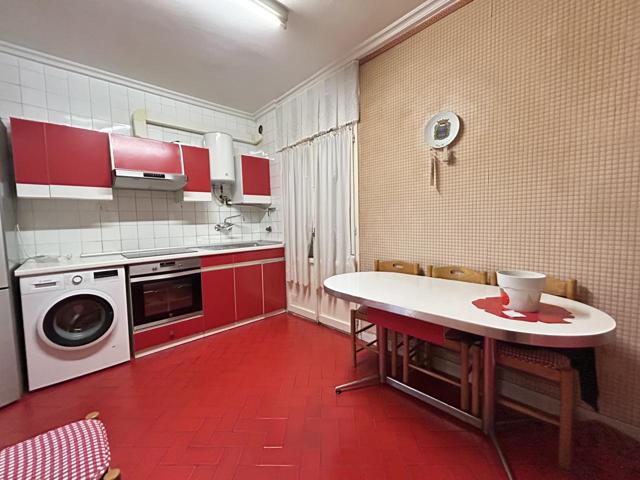 Piso en venta en Tudela de 87 m2 photo 0