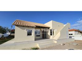 Chalet en venta en Triquivijate photo 0