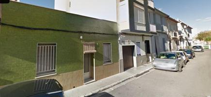 Se vende casa pareada ubicada en pleno paseo de Cervantes, localidad de Pego. photo 0