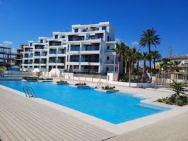 Apartamento en Primera Línea de Playa en Dénia photo 0