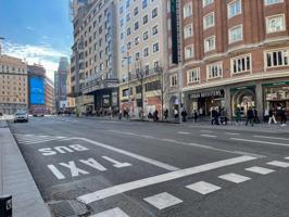 Local en venta en calle de la Ballesta 18, Madrid photo 0