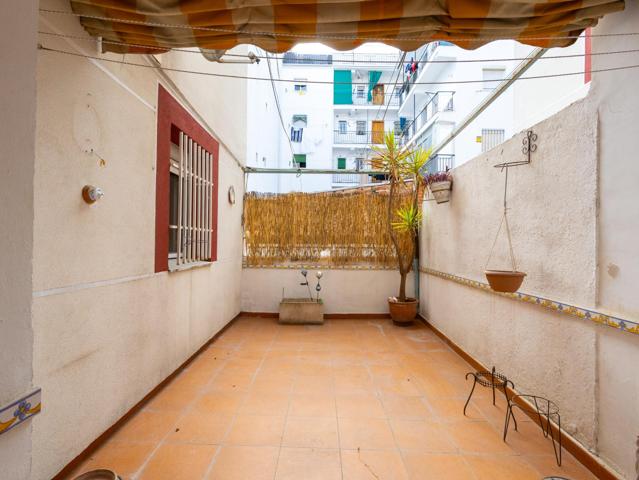 Piso en venta en calle de Josué Lillo 37, Madrid photo 0