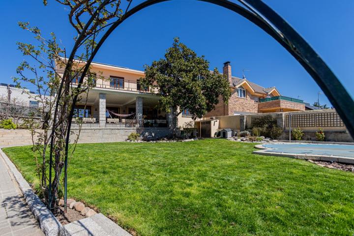 Casa En venta en Portachuelo, Colmenar Viejo photo 0