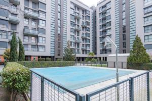 Piso En venta en Zona Industrial, Tres Cantos photo 0