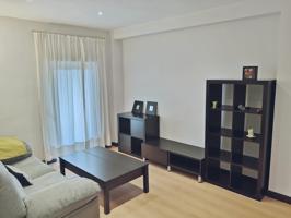 Piso En venta en Valdezarza, Madrid photo 0
