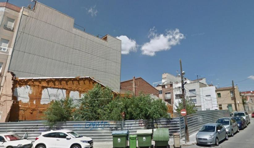 Solar en venta con proyecto de obra en Terrassa photo 0