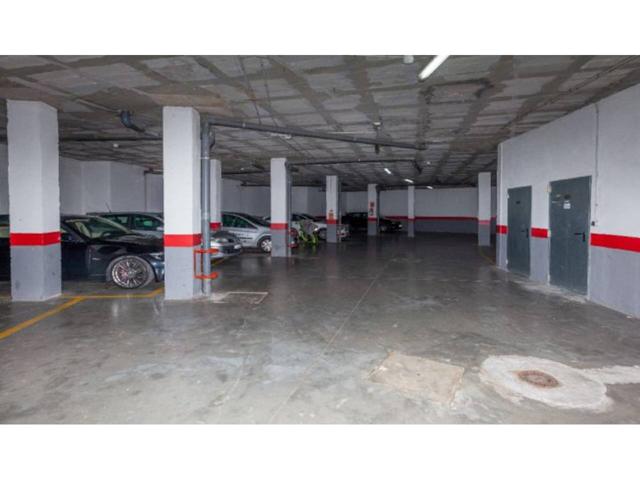 Parking en venta en Parque Victoria-Sierra-Cortijos photo 0