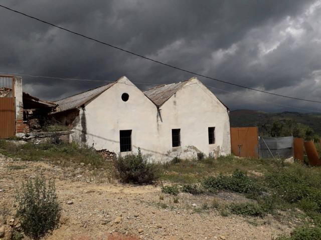 Finca rustica en venta en Cútar photo 0