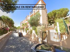 Piso en venta en Elviria photo 0