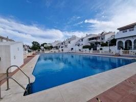 Casa adosada en venta en El Paraíso-Atalaya-Benamara photo 0