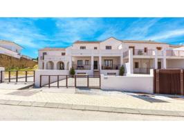 Chalet adosado en venta en Casares Costa(29690) photo 0