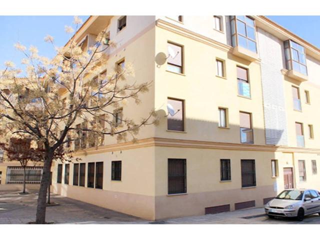 Garaje en venta en Guadix photo 0