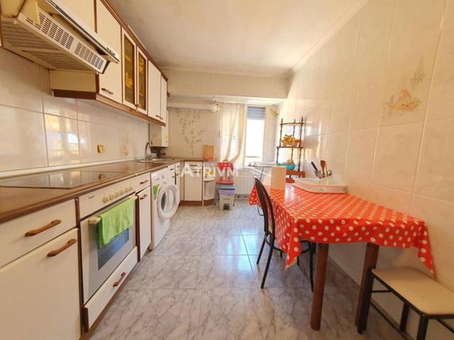 Piso en venta en Kalero-Basozelai(48970) photo 0