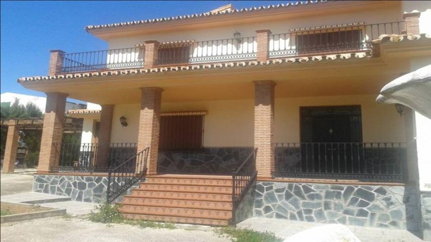 Villa En venta en Villanueva del Trabuco photo 0