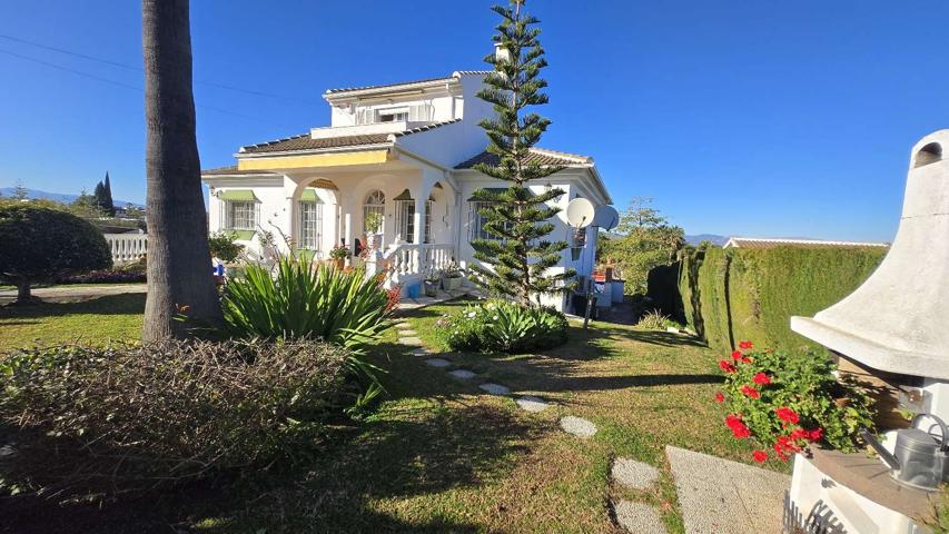 Villa En venta en Alhaurín de la Torre photo 0