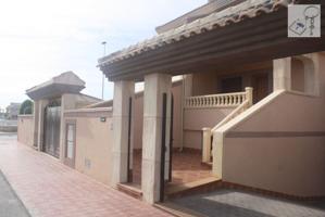 Casa En venta en Torrevieja photo 0