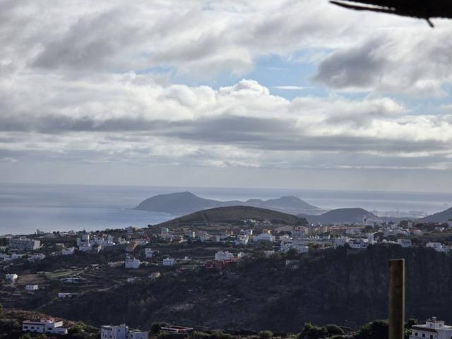 Finca rústica con casa de campo y terreno de 5.000 m², tranquilidad y naturaleza garantizados. photo 0