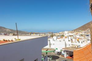 DÚPLEX EN SANTA MARÍA DE GUÍA photo 0