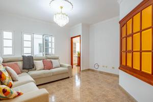 DÚPLEX EN SANTA MARÍA DE GUÍA photo 0