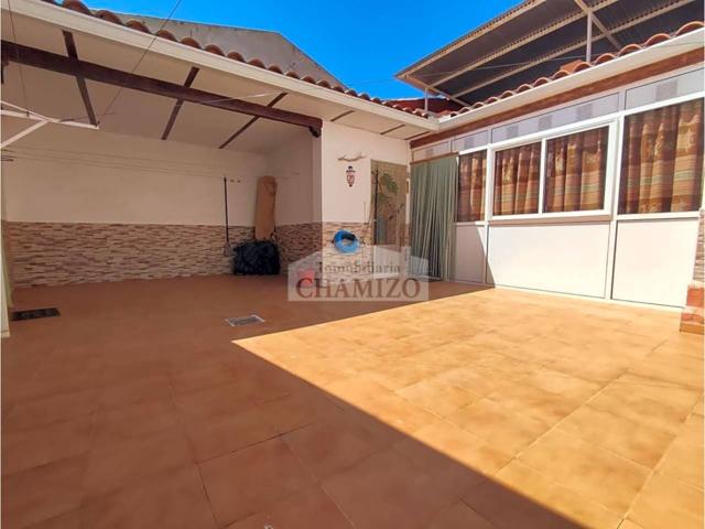 CASA REFORMADA PARA ENTRAR A VIVIR CON PATIO ☀️,TEJADO NUEVO Y TERRAZA. photo 0