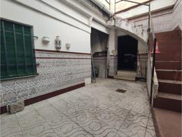 ‼️‼️CASA DE ESQUINA CON GARAJE🚗 EN VENTA CON NECESIDAD DE REFORMA EN VILLANUEVA DE LA SERENA‼️‼️ PRECIO: 70.000€ NEGOCI photo 0