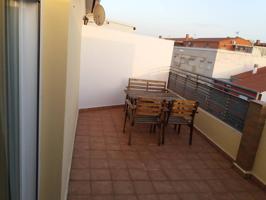 APARTAMENTO ATICO CON GRAN TERRAZA Y GARAJE photo 0