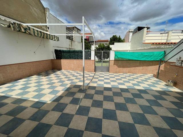 !!!!CASA EN VENTA CON GRAN PATIO, TERRAZA, GARAJE Y TRASTERO PARA ENTRAR A VIVIR¡¡¡¡ photo 0