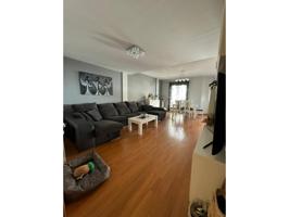 ¡¡¡ESPECTACULAR UNIFAMILIAR EN VENTA O ALQUILER CON OPCIÓN COMPRA EN URBANIZACIÓN PRIVADA SITUADA EN EL CENTRO DE LA CIU photo 0