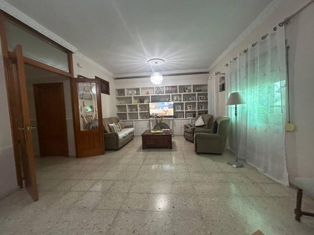 ¡¡GRAN OPORTUNIDAD, CASA CON COCHERA EN VENTA EN MUY BUENA ZONA DE VILLANUEVA photo 0