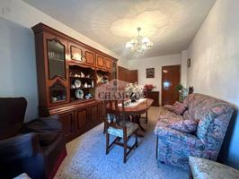 PISO EN EDIFICIO CON ASCENSOR EN BUENA ZONA Y CON MUY BUEN PRECIO 59.900€‼️ photo 0