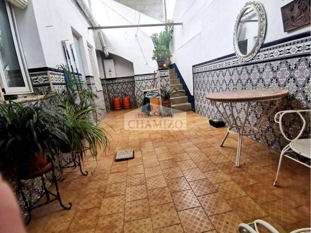 CASA EN VENTA EN BUENAS CONDICIONES CON BUEN PATIO PARA ENTRAR A VIVIR photo 0