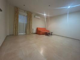 PISO EN PERFECTA ESTADO PARA ENTRAR A VIVIR CON PLAZA DE GARAJE Y TRASTERO photo 0