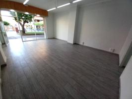 LOCAL COMERCIAL DE 57m2 photo 0