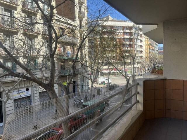 OPORTUNIDAD. Piso con 4 Dormitorios. photo 0