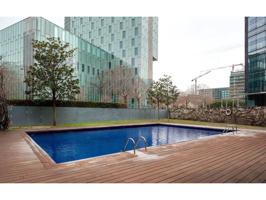 PISO CON GRAN TERRAZA, ZONA COMUNITARIA Y PISCINA. photo 0
