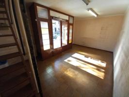 LOCAL COMERCIAL DE 2 PLANTAS photo 0
