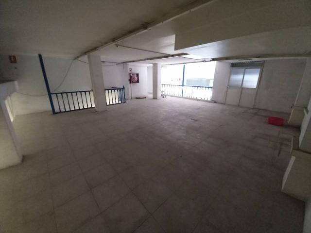 LOCAL COMERCIAL DE 238m2 photo 0
