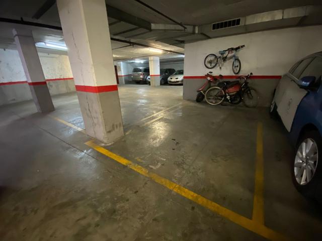 Parking - calle Poblet (La Maternitat i Sant Ramon) photo 0
