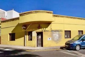 Edificio en Guimar photo 0