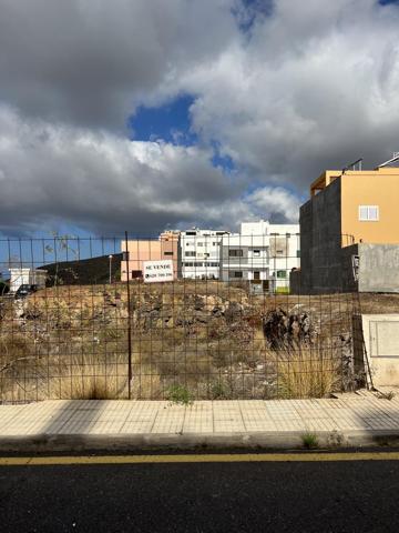 Parcela en Parque de la Reina photo 0