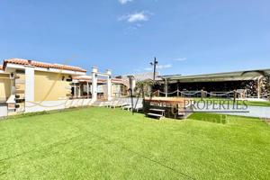 Casa en Las Rosas (C) photo 0