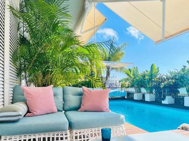 Villa en El Madronal photo 0